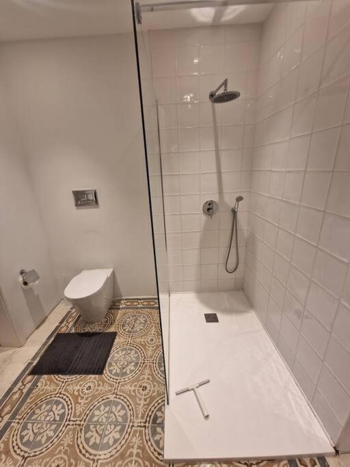 No 60, 2Nd Floor, Centrally Located, Fully Equipped Studio Apt Il-Furjana Luaran gambar